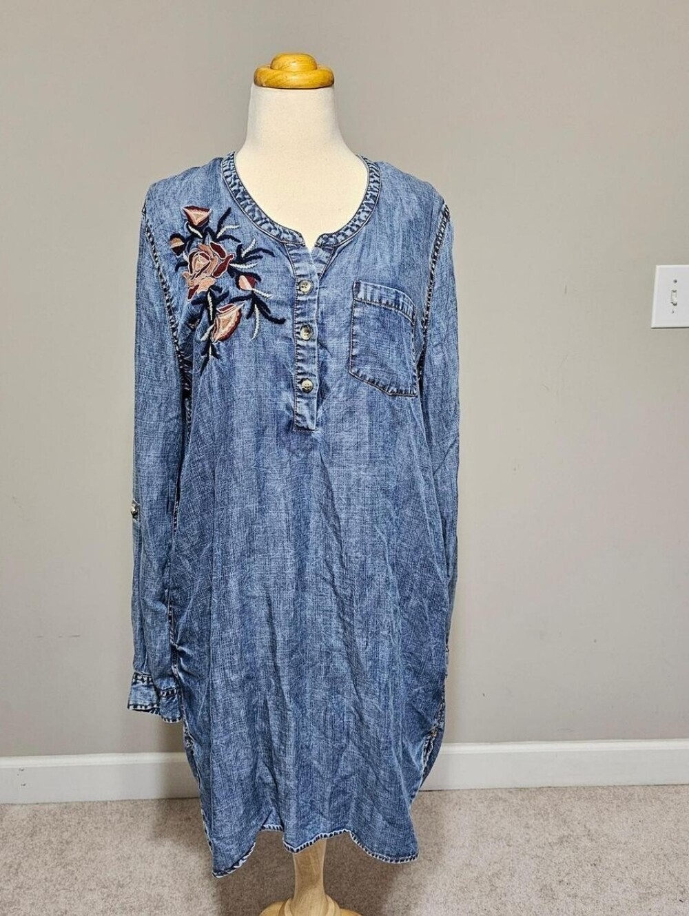 Tolani Blue Denim Embroidered Floral Tunic Shirt Dress M